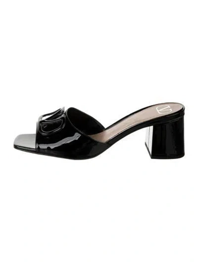 Pre-owned Valentino Garavani Vlogo Patent Leather Slides In Black