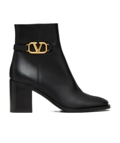 Valentino Garavani Valentino Vlogo 75 Leather Bootie In Black