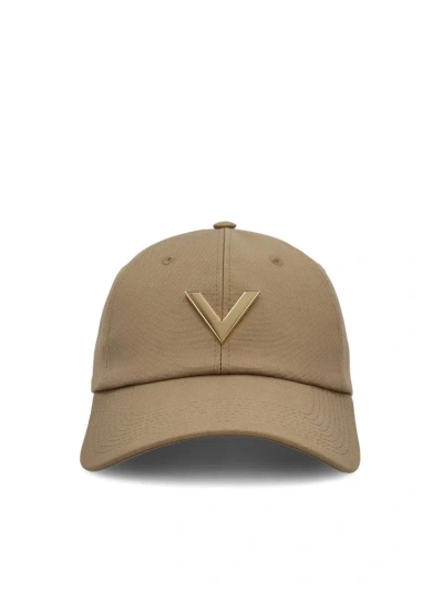 Valentino Garavani Vlogo Baseball Cap In Beige