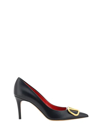 Valentino Garavani Vlogo Signature Leather Pumps In Black