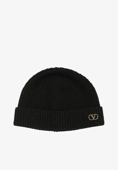 Valentino Garavani Cashmere Ribbed Texture Beanie With Turn-up Brim In Black