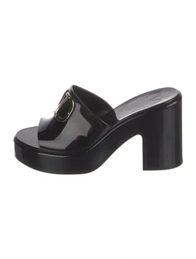 Pre-owned Valentino Garavani Vlogo Rubber Slides In Black