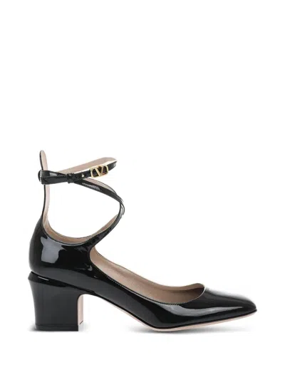 Valentino Garavani Vlogo Signature Ankle-strap Pumps In Black