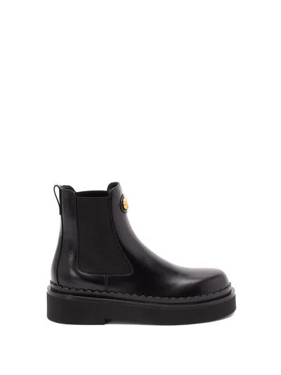 Valentino Garavani `vlogo Signature` Beatles Boots In Black