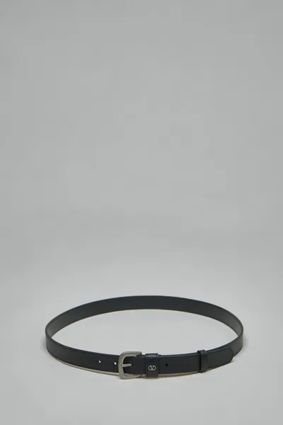 Valentino Garavani Vlogo Signature Buckled Belt In Black