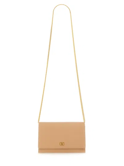 Valentino Garavani "vlogo Signature" Chain Wallet In Gold