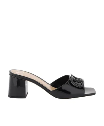 Valentino Garavani Vlogo Signature High-shine Leather Sandals In Black