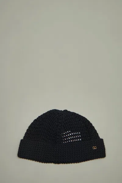 Valentino Garavani Vlogo Signature Knitted Cashmere Beanie In Black
