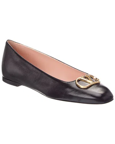Valentino Garavani Valentino Vlogo Signature Leather Ballerina Flat In Black