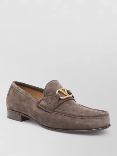 Valentino Garavani Vlogo Signature Leather Loafers Gold Hardware In Brown