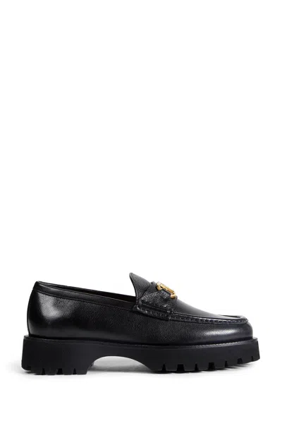 Valentino Garavani Vlogo Signature Loafer In Buffalo Leather In Black