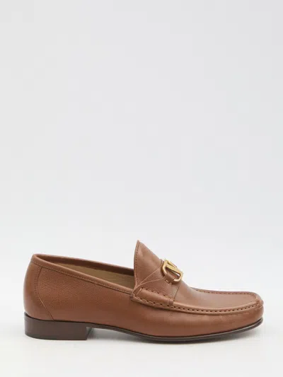 Valentino Garavani Vlogo Signature Loafer In Brown
