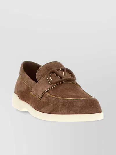 Valentino Garavani Vlogo Signature Loafers Rubber Sole In Beige