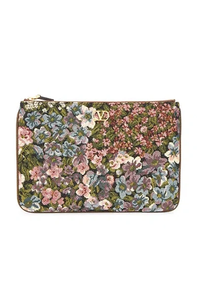 Valentino Garavani Vlogo Signature Medium Flat Pouch