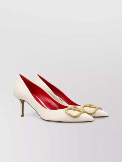 Valentino Garavani Vlogo Pump In White