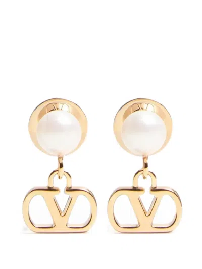 Valentino Garavani Vlogo Pearl Detail Logo Stud Earrings In Gray