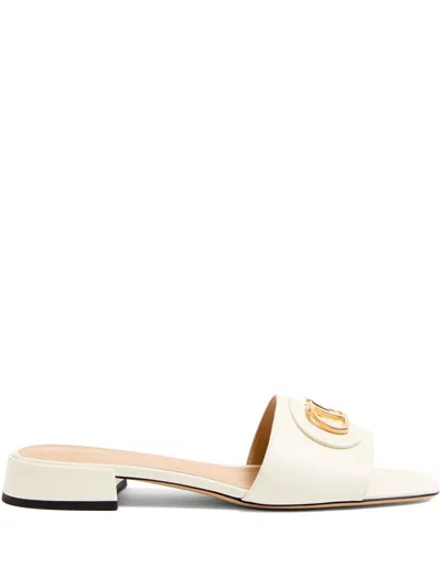 Valentino Garavani Vlogo Signature Pantoletten In Weiss