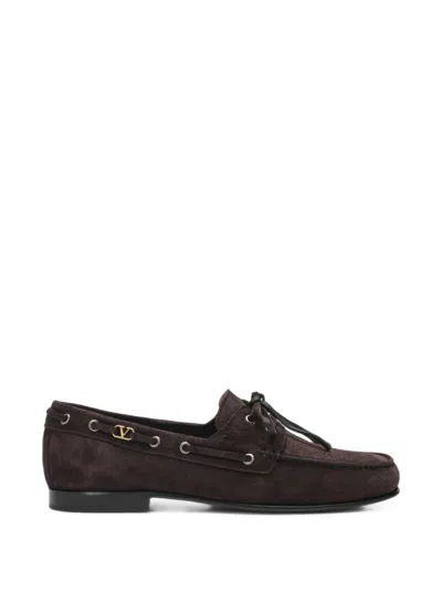 Valentino Garavani Vlogo Signature Suede Boat Shoes In Brown