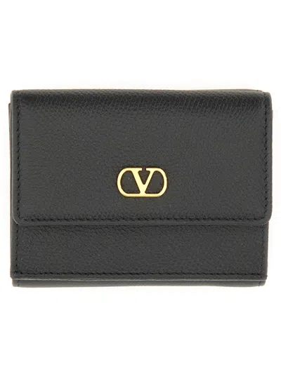 VALENTINO GARAVANI "VLOGO SIGNATURE" TRIFOLD WALLET