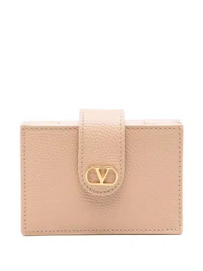 Valentino Garavani Vlogo Signature Leather Card Case In Neutral