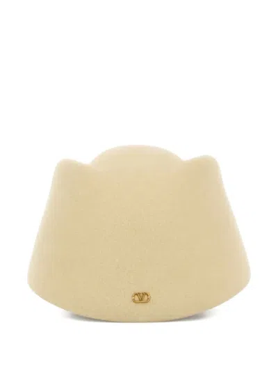 Valentino Garavani Vlogo Signature Wool Hat In Neutral