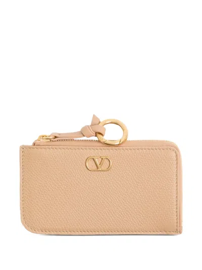 Valentino Garavani Vlogo Signature Zip-around Charm Card Holder In Grainy Calfskin In Nude