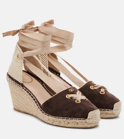 Valentino Garavani Vlogo Suede Espadrille Wedges In Brown