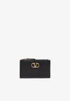 VALENTINO GARAVANI VLOGO ZIP CARDHOLDER IN GRAINED LEATHER