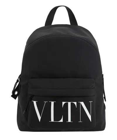 Valentino Garavani Vltn Backpack In Nero/bianco