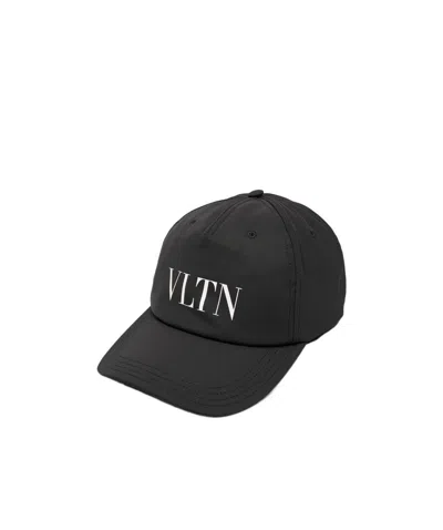 Valentino Garavani Contoured Brim Cap With Adjustable Strap In Black