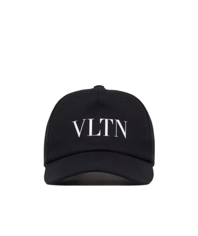 Valentino Garavani Contoured Brim Cap With Adjustable Strap In Black