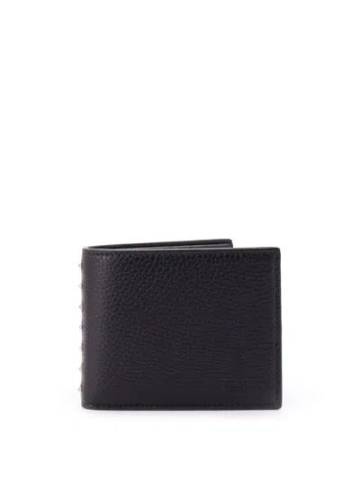 Valentino Garavani Rockstud Textured Studded Bi-fold Wallet In Black