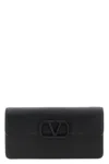 Valentino Garavani Wallet On Chain  Garavani Vlogo Signature In Black