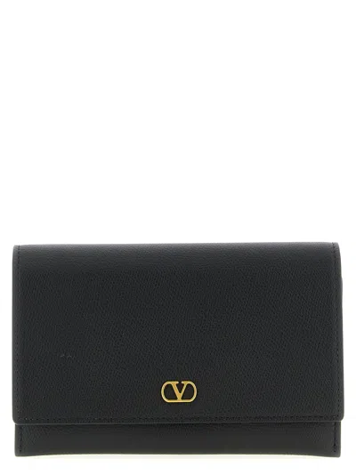Valentino Garavani Vlogo Signature Leather Wallet On Chain In Black