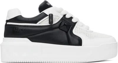 VALENTINO GARAVANI WHITE & BLACK LOW-TOP ONE STUD XL SNEAKERS