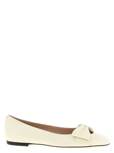VALENTINO GARAVANI WHITE LEATHER BALLET FLATS