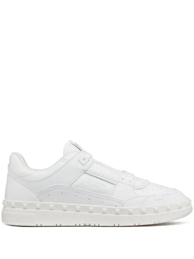 Valentino Garavani White Leather Men's Sneakers With Signature Rockstud Detailing And Rubber Sole