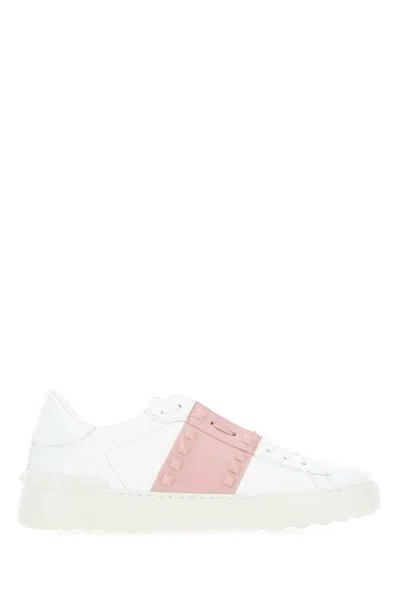 Valentino Garavani White Leather Rockstud Untitled Sneakers With Powder Pink Band In Biancowaterrosebianco
