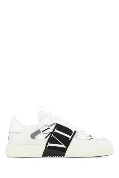 Valentino Garavani White And Black Leather Vl7n Sneakers