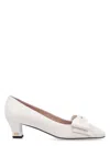 Valentino Bowow Pumps In Ivory