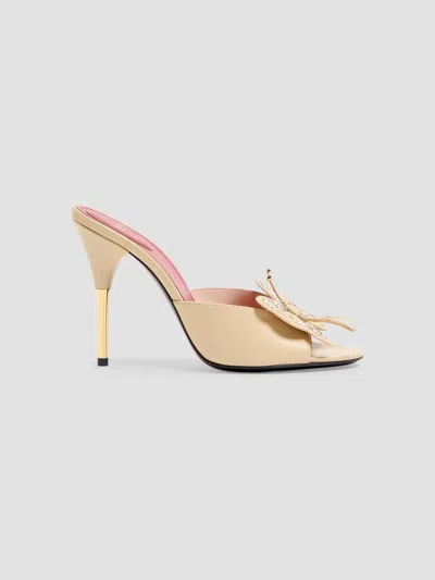 Valentino Garavani Flutterby Kidskin Slide Sandals With Butterfly Detail 105mm In Neutral