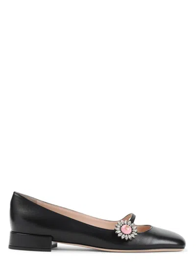 VALENTINO GARAVANI WOMEN'S LEATHER BALLERINA