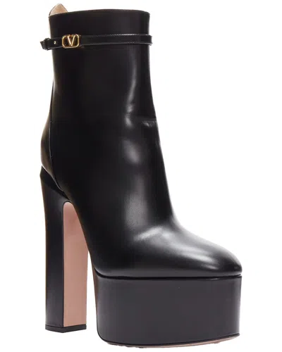 Pre-owned Valentino Garavani Valentino Women's Leather Tango Leather V Logo Buckle Platform Boot (authentic  Pre-loved)