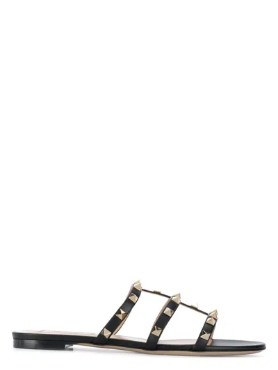 VALENTINO GARAVANI WOMEN'S ROCKSTUD LEATHER FLAT SANDALS