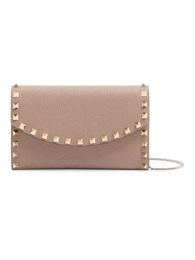 Valentino Garavani Women's Rockstud Wallet With Chain In Grainy Calfskin In Pink