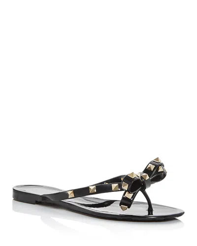 Valentino Garavani The Rockstud Rubber Flip Flops In Black