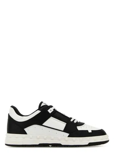 Valentino Garavani Women's Two-tone Leather Freedots Sneakers | Size 45 | 6y2s0h43rdg Color 0ni In Multi