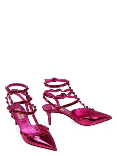 VALENTINO GARAVANI WOMEN'S VALENTINO GARAVANI - ROCKSTUD PATENT LEATHER SLINGBACK PUMPS