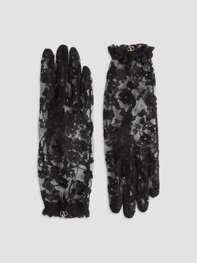 Valentino Garavani Women's Vlogo Signature Lace Gloves In Multi