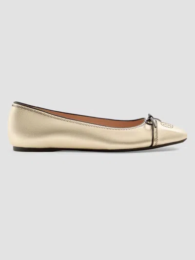 Valentino Garavani Vlogo Signature Ballerina In Laminated Nappa 05mm Woman Platinum 41 In Gold